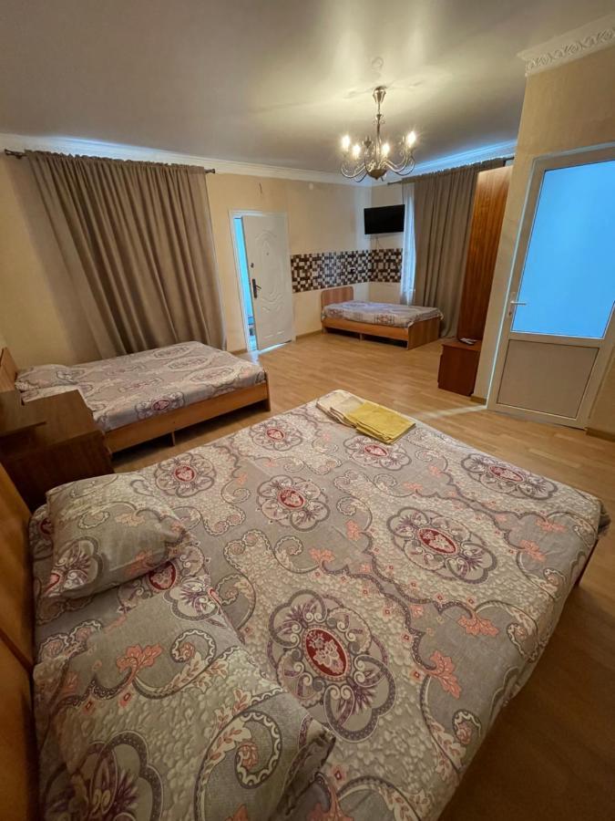 Гостевой Дом На Гечба Hotel Гагра Екстериор снимка